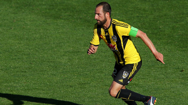 Andrew Durante will lead Wellington Phoenix in Sunday's Elimination Final against Melbourne City FC.