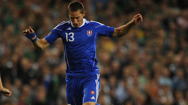 Sydney FC have signed Slovakian international Filip Holosko as their new marquee.
