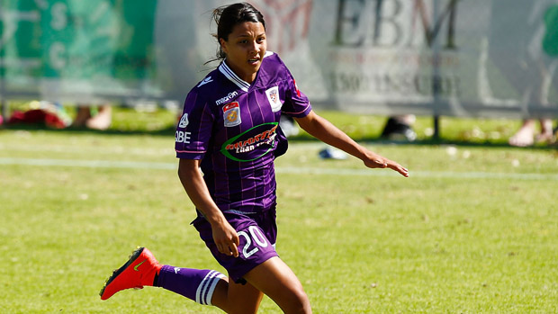 Samantha Kerr in action for Perth Glory.