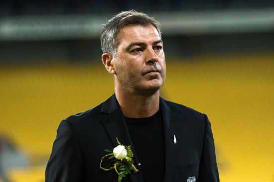 Mark Rudan Dedicates Performance To Victims And Their Families